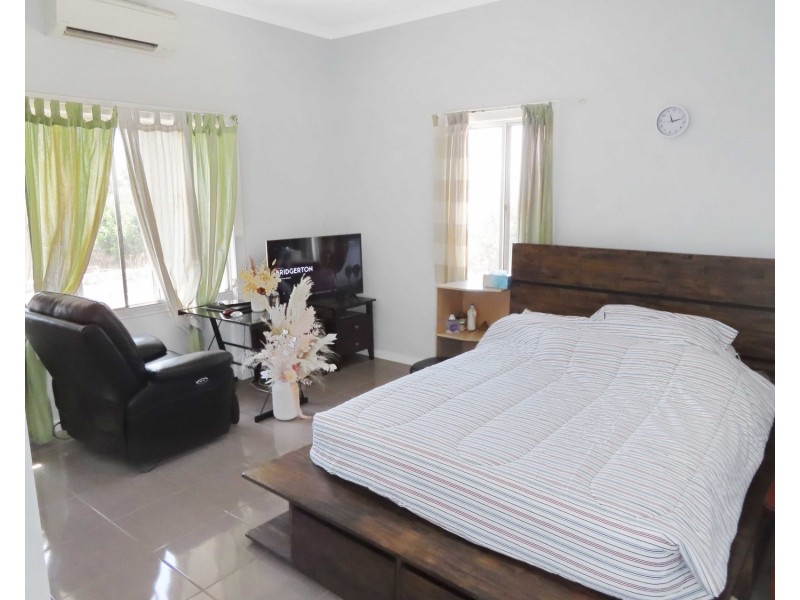 25 Mitchell Street, Bowen QLD 4805