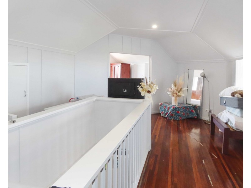 25 Mitchell Street, Bowen QLD 4805