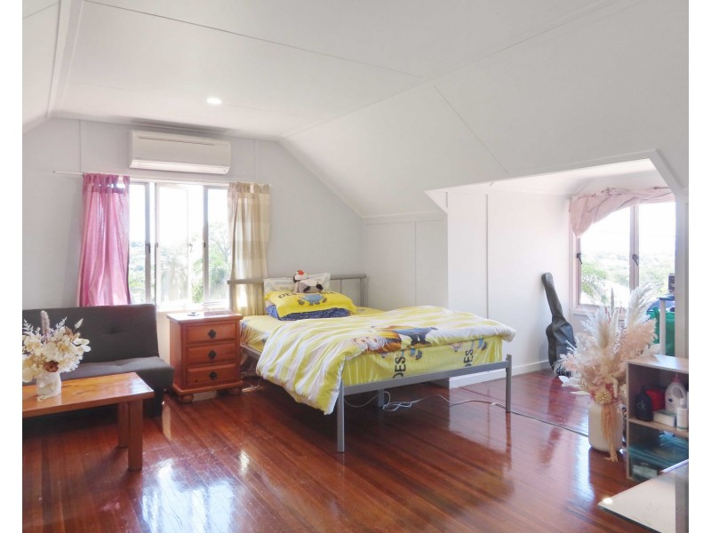 25 Mitchell Street, Bowen QLD 4805