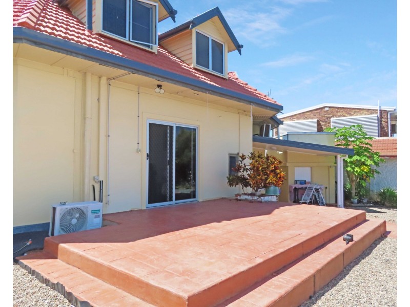 25 Mitchell Street, Bowen QLD 4805
