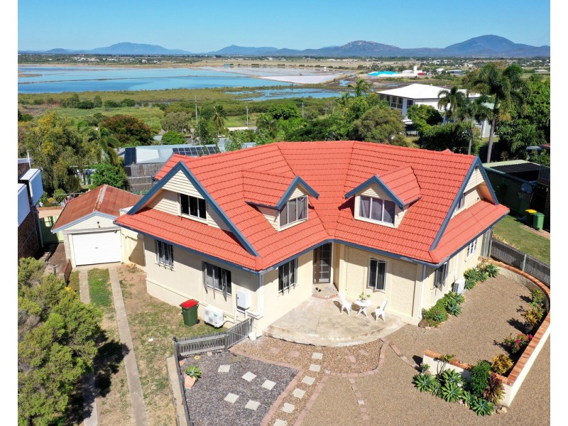 25 Mitchell Street, Bowen QLD 4805