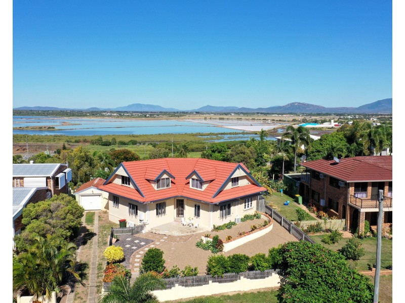 25 Mitchell Street, Bowen QLD 4805