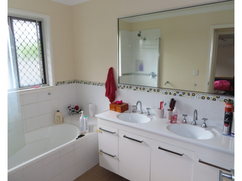 22 Lucinda Place, Bowen QLD 4805