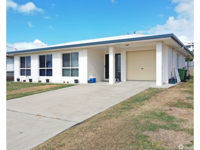 105 Gregory Street, Bowen QLD 4805