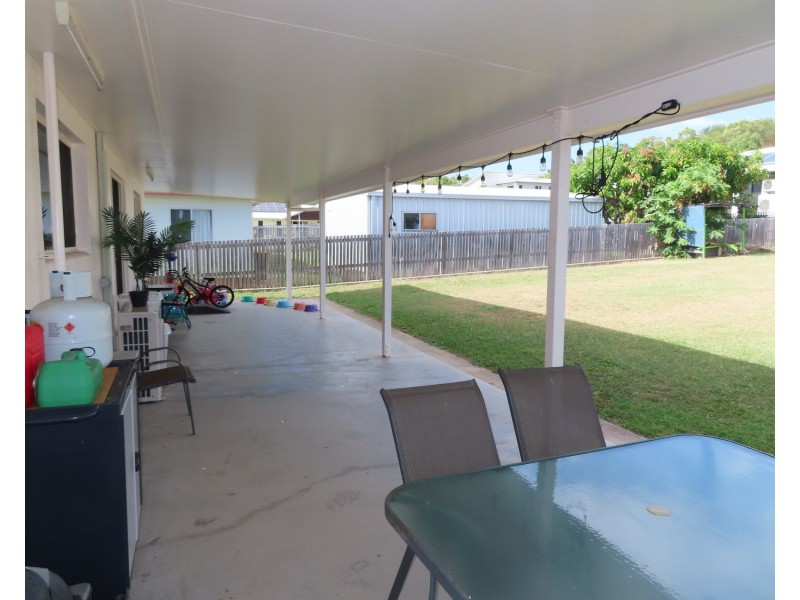 105 Gregory Street, Bowen QLD 4805