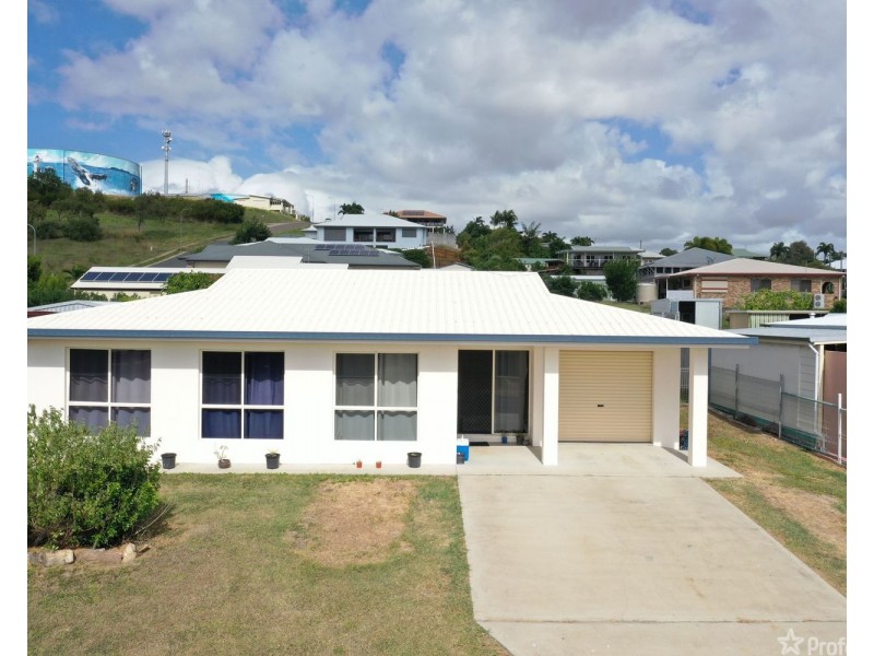105 Gregory Street, Bowen QLD 4805