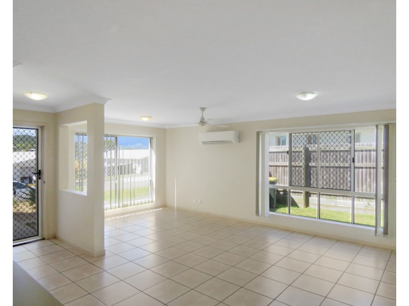 29 Sapphire Crescent, Bowen QLD 4805