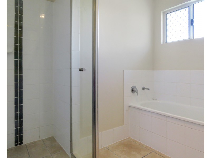 29 Sapphire Crescent, Bowen QLD 4805