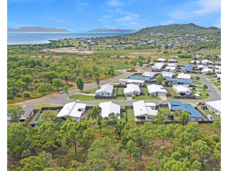 29 Sapphire Crescent, Bowen QLD 4805