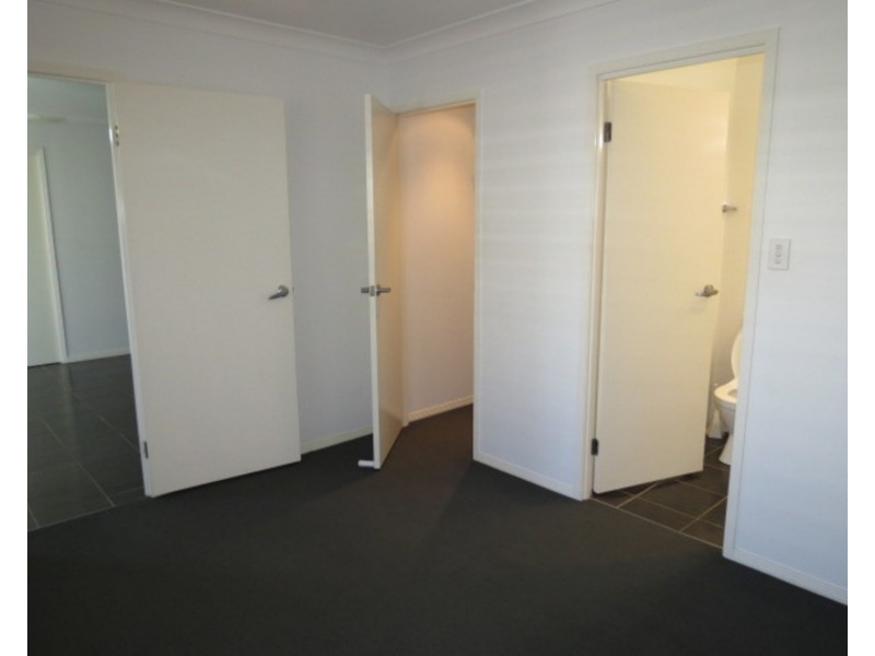 2/16 Williams Street, Bowen QLD 4805