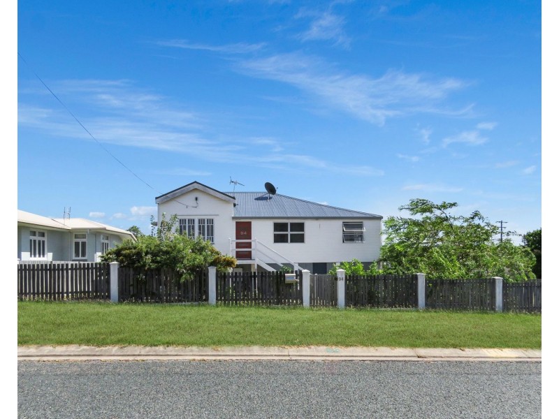 94 Williams Street, Bowen QLD 4805