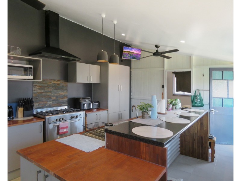 94 Williams Street, Bowen QLD 4805