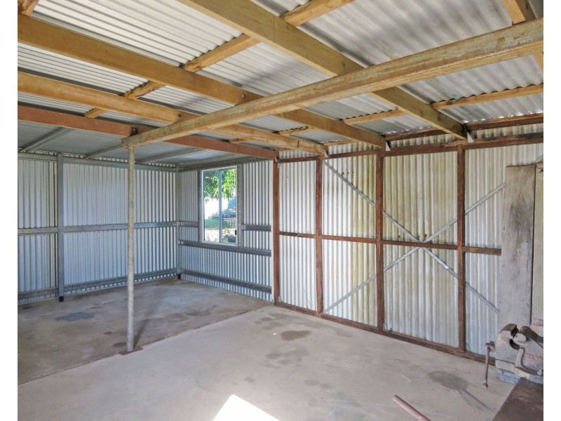 21 Argyle Park Road, Bowen QLD 4805