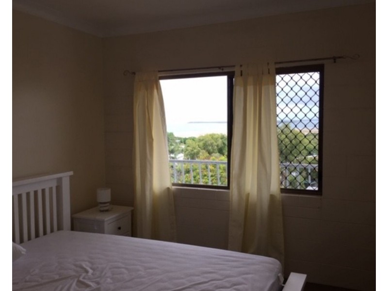 3/10 Poinciana Drive, Bowen QLD 4805