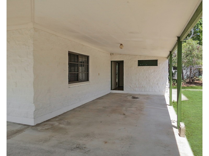 2 Oak Crescent, Bowen QLD 4805
