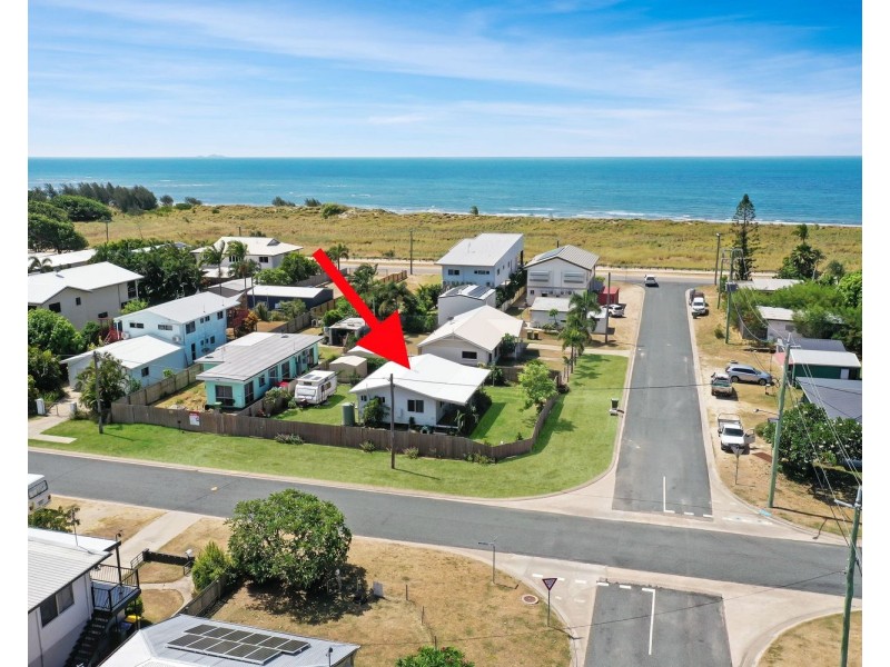 7 Scott Avenue, Bowen QLD 4805