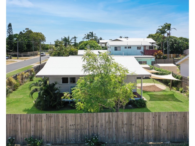 7 Scott Avenue, Bowen QLD 4805