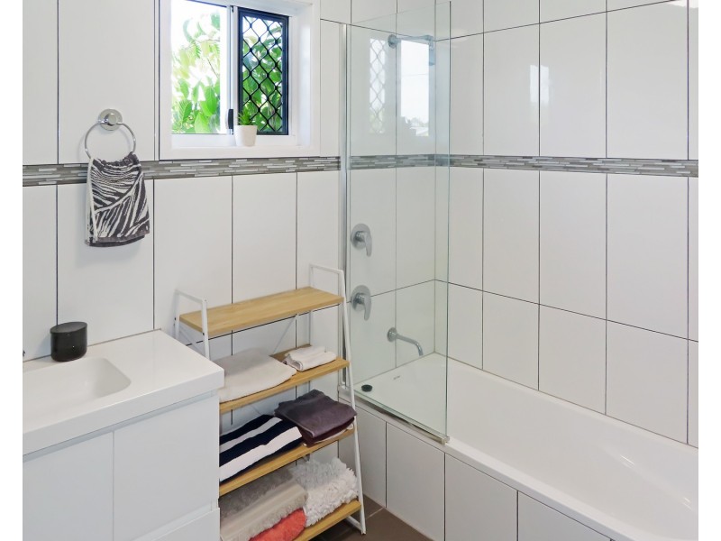 7 Scott Avenue, Bowen QLD 4805