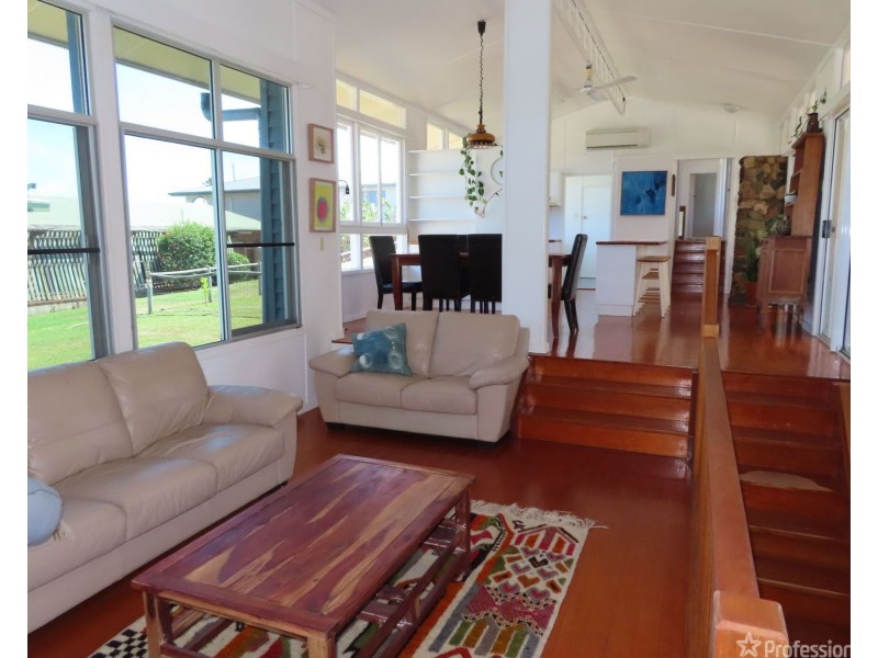 74A Poole Street, Bowen QLD 4805