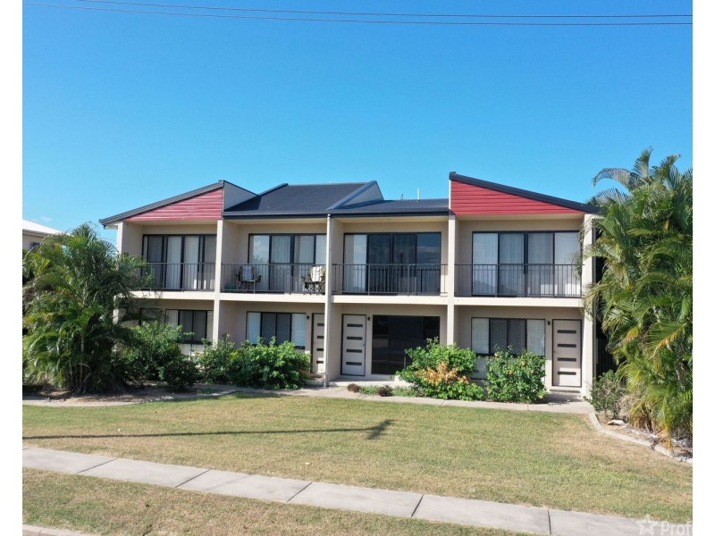 4/46 Gregory Street, Bowen QLD 4805
