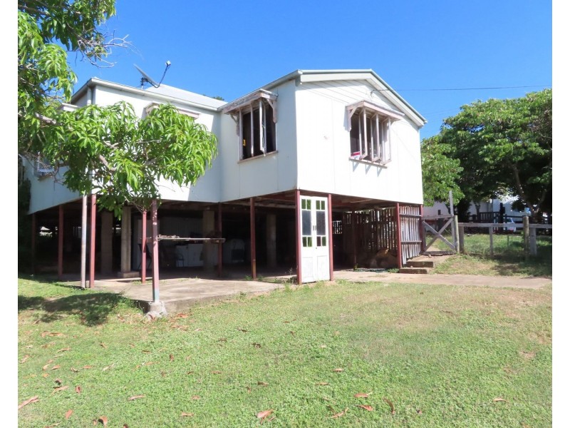 63 Kennedy Street, Bowen QLD 4805