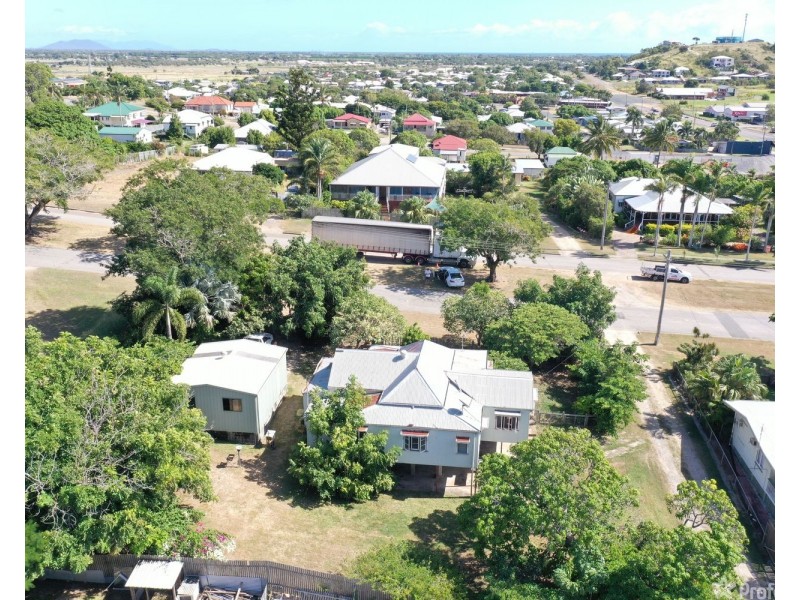 63 Kennedy Street, Bowen QLD 4805