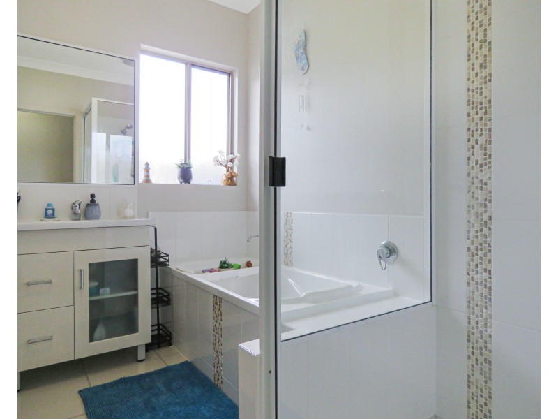 14 Seabreeze Crescent, Bowen QLD 4805