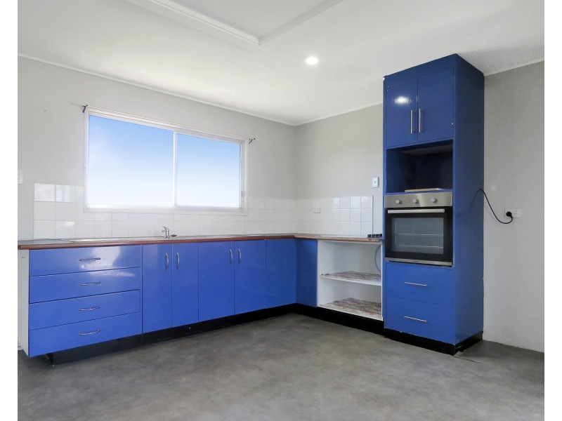 44 Lascelles Street, Bowen QLD 4805