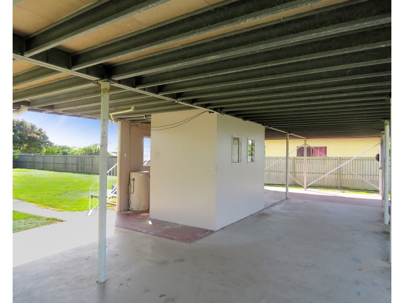 44 Lascelles Street, Bowen QLD 4805