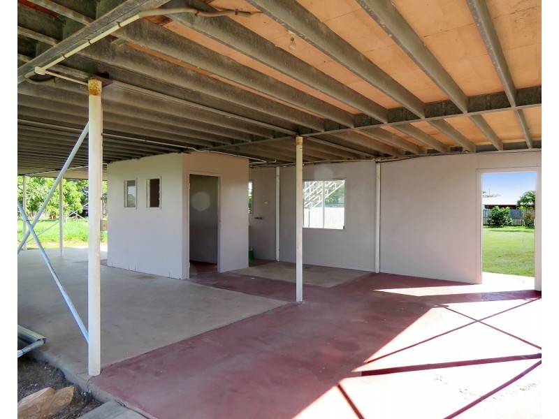 44 Lascelles Street, Bowen QLD 4805