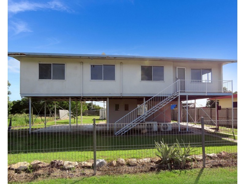 44 Lascelles Street, Bowen QLD 4805