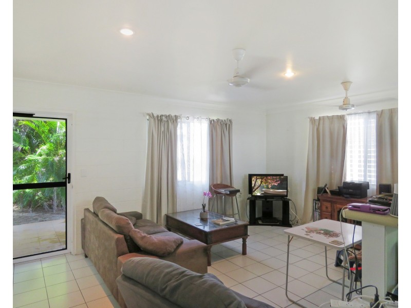 2/30 John Street, Bowen QLD 4805