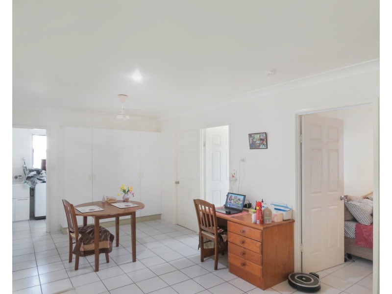2/30 John Street, Bowen QLD 4805