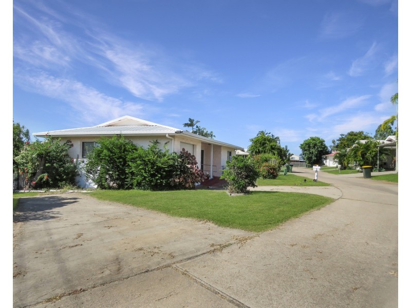 2/30 John Street, Bowen QLD 4805