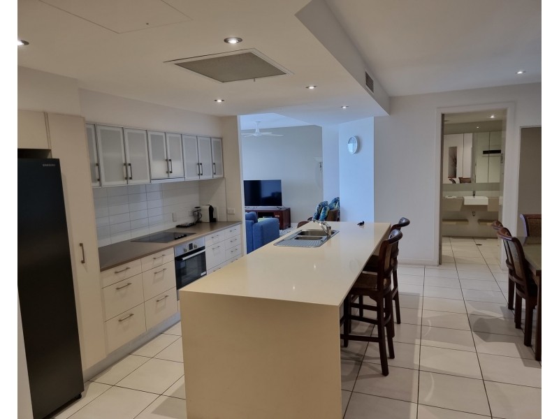 25/2b Horseshoe Bay Road, Bowen QLD 4805