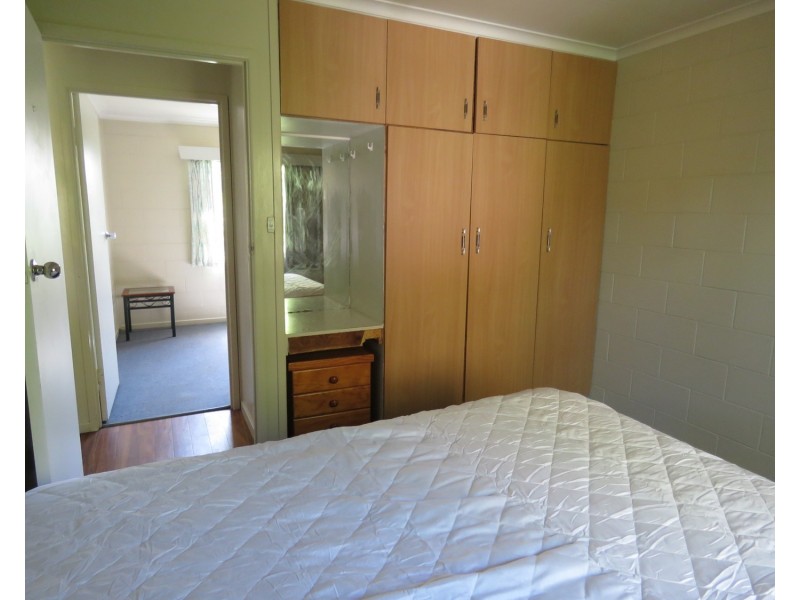 10 Verna Street, Bowen QLD 4805