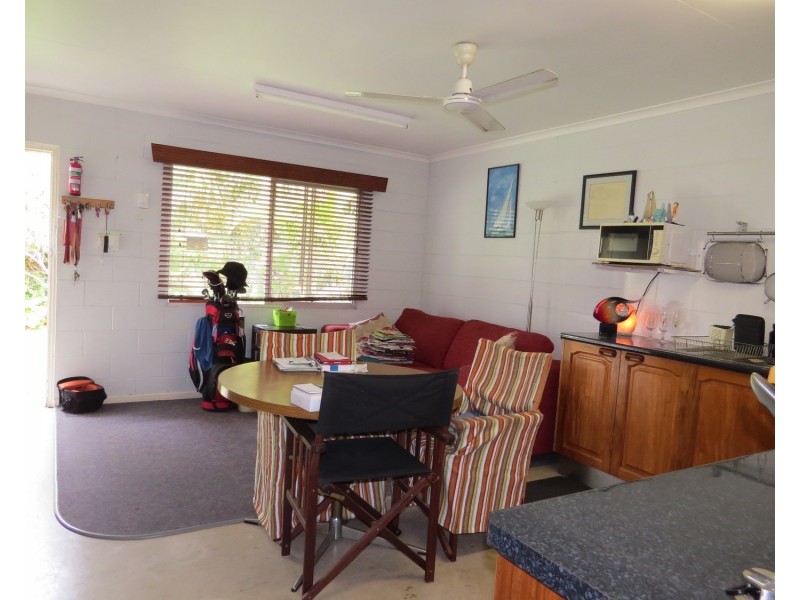 10 Verna Street, Bowen QLD 4805