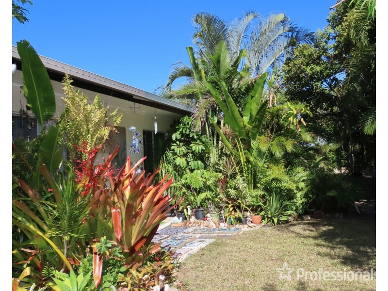 10 Verna Street, Bowen QLD 4805