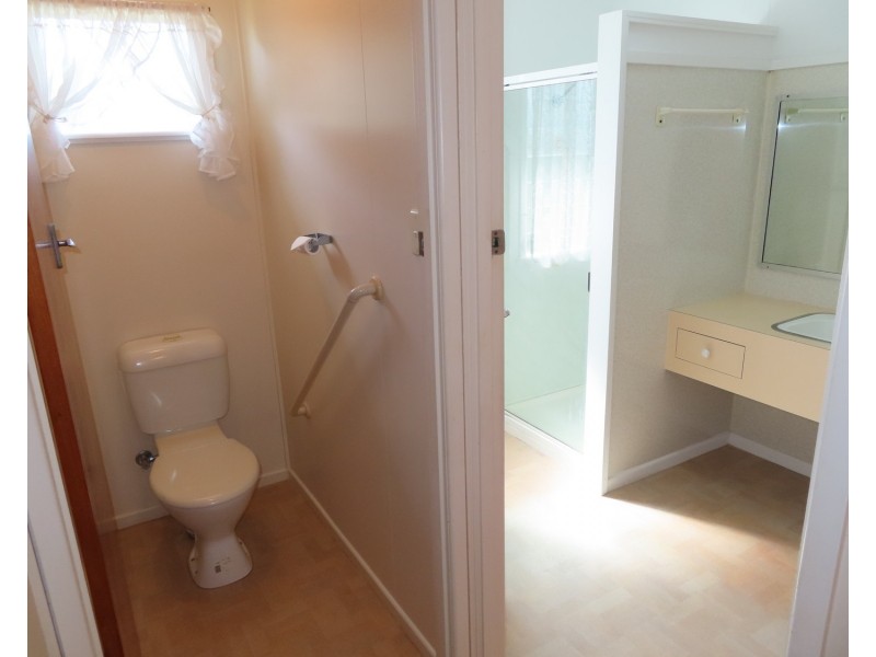 128 Hillview Road, Bowen QLD 4805