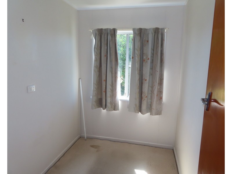 128 Hillview Road, Bowen QLD 4805