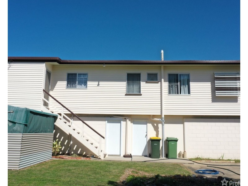 128 Hillview Road, Bowen QLD 4805