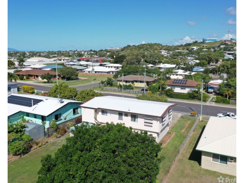 128 Hillview Road, Bowen QLD 4805