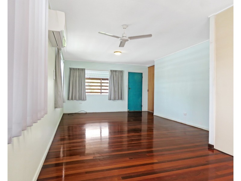 104 Gregory Street, Bowen QLD 4805