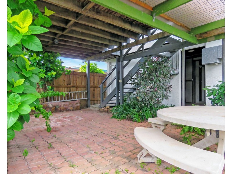 104 Gregory Street, Bowen QLD 4805