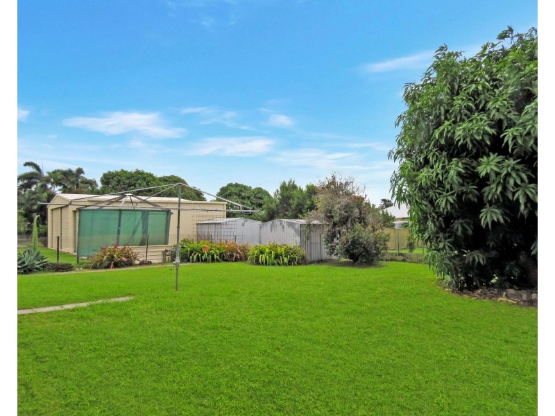 104 Gregory Street, Bowen QLD 4805