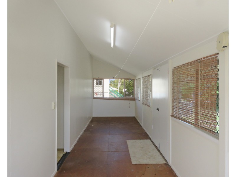 113 Powell Street, Bowen QLD 4805