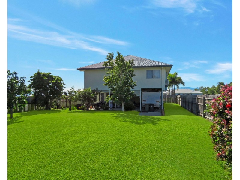 5 Bayside Court, Bowen QLD 4805