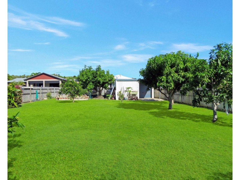 5 Bayside Court, Bowen QLD 4805