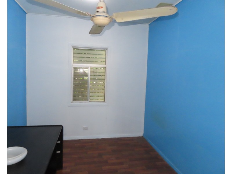 54 Livingstone Street, Bowen QLD 4805