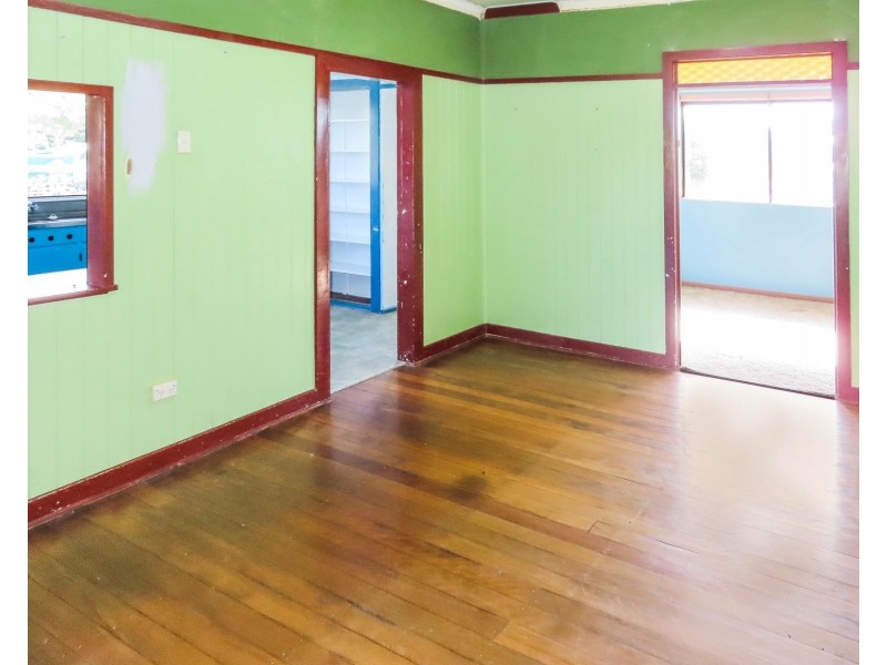 82 Williams Street, Bowen QLD 4805